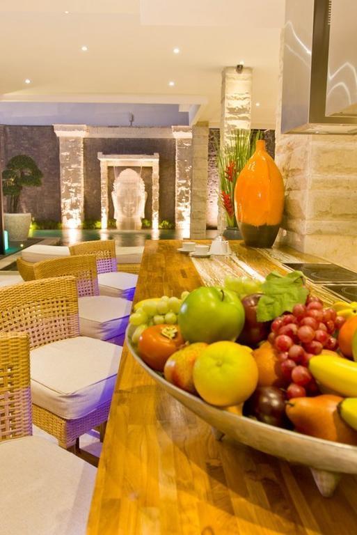 Puri Ratu Jimbaran Villa Екстериор снимка