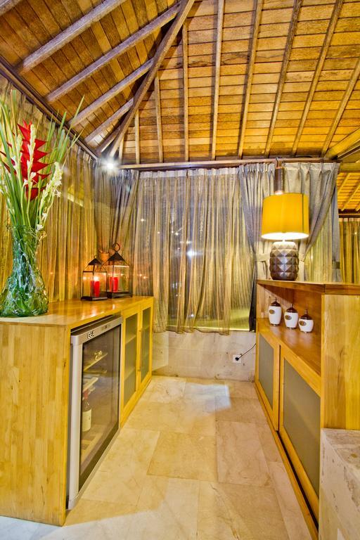 Puri Ratu Jimbaran Villa Екстериор снимка