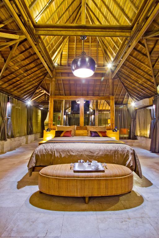 Puri Ratu Jimbaran Villa Екстериор снимка